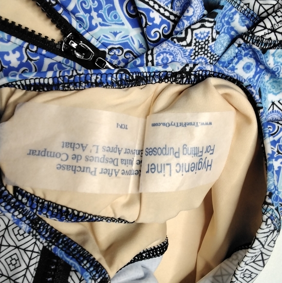 Cabana Life Midnight Marrakesh Unisuit One-Piece 50+UV Protection Large Blue - Picture 14 of 15